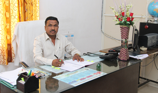 Shri.Ramesh V. Kevalram 